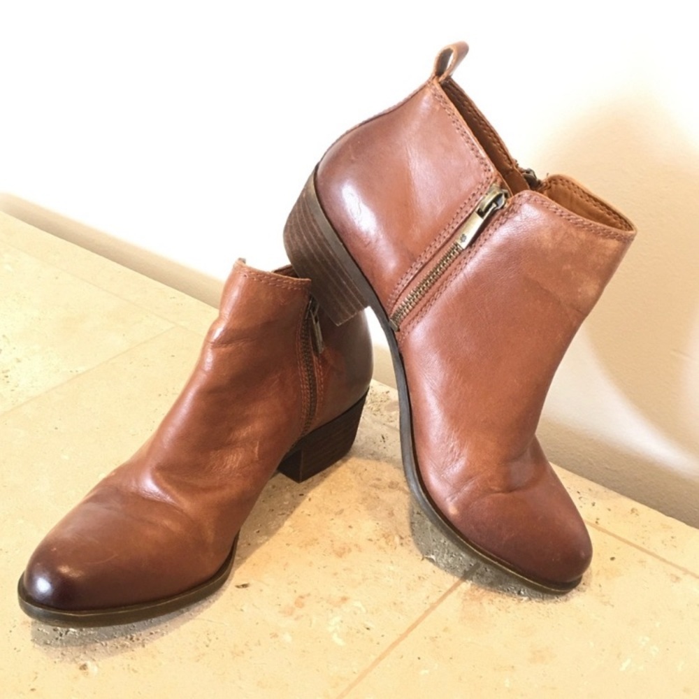 Lucky Brand Basel Leather Ankle Bootie